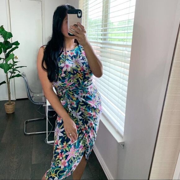 Vintage Robbie Bee 100%Silk Wrap Floral Dress Hawaii Beach Cruise Vacation - Picture 1 of 6